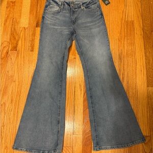 Wild Fable Women's Flared Blue Jeans